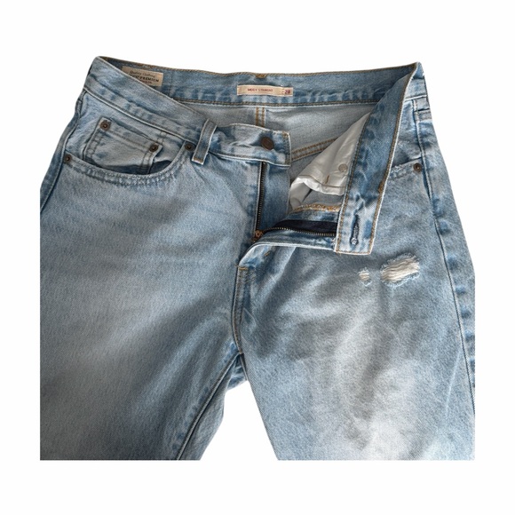 Levi's Light Blue Relaxed Women Jeans 28x27 ripped light wash straight leg pants - Picture 3 of 15